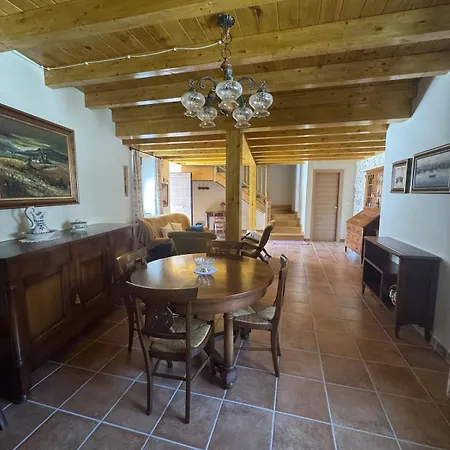 La Casita De Julian * Trigueros Del Valle
